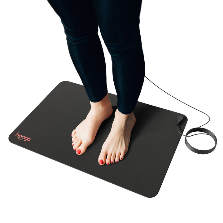Hooga grounding mat with carbon vegan leather surface and grounding cord, main product photo