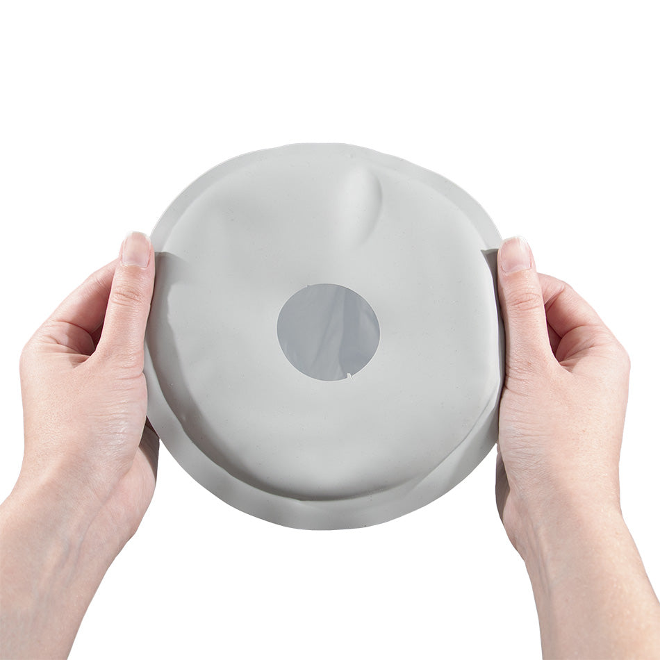 Close-up of the built-in silicone seal on the Promolife arm ozone bag
